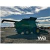 Image 3 : 2016 JOHN DEERE S680 COMBINE