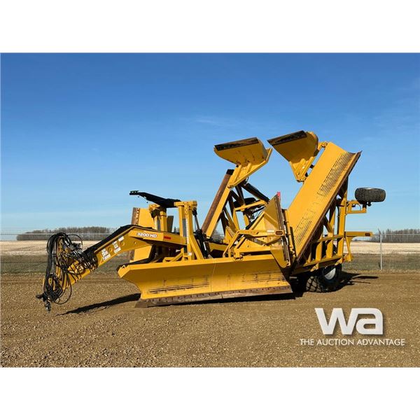 2013 V-WING 3200HD 32 FT. HYDRAULIC V-DITCHER