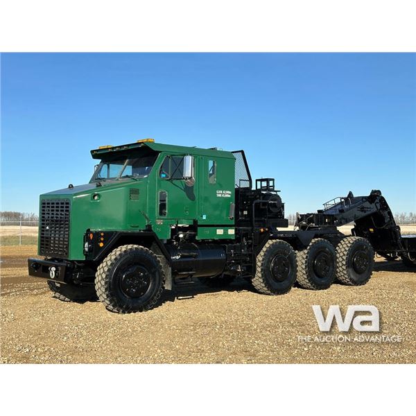 1998 OSHKOSH M1070 TRI-DRIVE OFF ROAD WINCH TRUCK