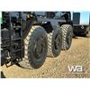Image 37 : 1998 OSHKOSH M1070 TRI-DRIVE OFF ROAD WINCH TRUCK