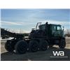 Image 3 : 1998 OSHKOSH M1070 TRI-DRIVE OFF ROAD WINCH TRUCK