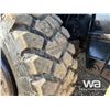 Image 43 : 1998 OSHKOSH M1070 TRI-DRIVE OFF ROAD WINCH TRUCK