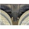 Image 14 : 2004 LOADLINE TRIDEM 17 FT PUP DUMP TRAILER