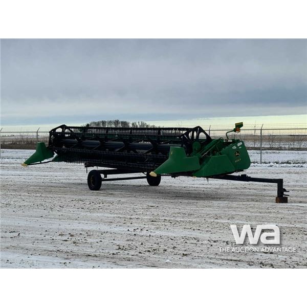 JOHN DEERE 925F FLEX COMBINE HEADER & TRANSPORT