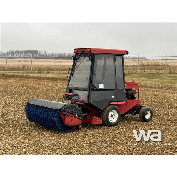 TORO GROUNDMASTER 328-D SWEEPER