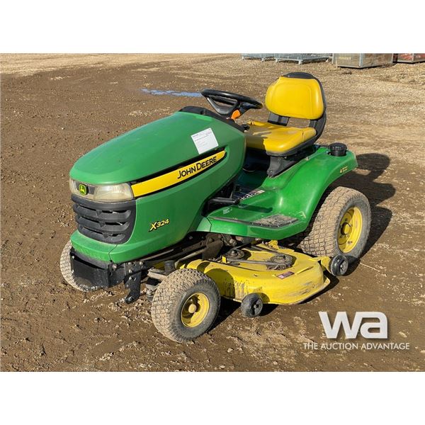 2007 JOHN DEERE X324 RIDE ON LAWN MOWER