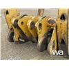 Image 7 : WELDCO BEALS LOG GRAPPLE ATTACHMENT
