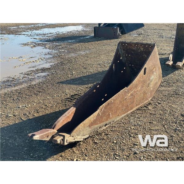 EXCAVATOR BUCKET