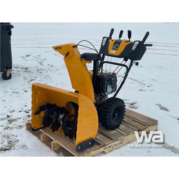 CLUB CADET 26 IN SNOWBLOWER