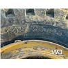 Image 5 : (1) ARMOUR 23.5-25 LOADER TIRE & RIM