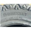 Image 5 : (4) GRIZZLY LT285/70R17 TIRES