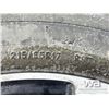 Image 6 : (4) MICHELIN 215/65R17 TIRES & RIMS