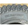 Image 5 : (1) GRIZZLY LT285/75R16 TIRE