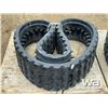 Image 6 : CAMSO SD 320X86X50 SKID STEER TRACKS