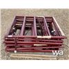 Image 6 : (12) 4 FT. GATES