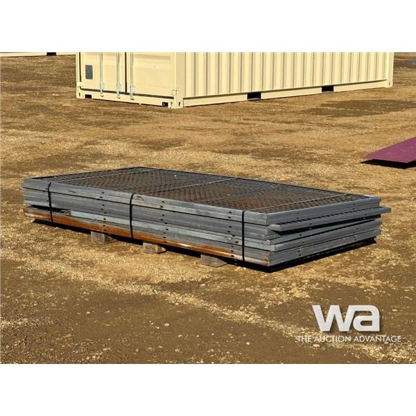 (10) MESH SITE FENCE PANELS
