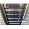 Image 5 : 3 DOOR COMMERCIAL FRIDGE