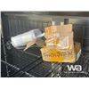 Image 6 : 3 DOOR COMMERCIAL FRIDGE