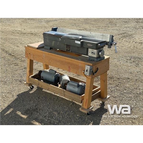 WOOD JOINTER W/ WOODEN STAND