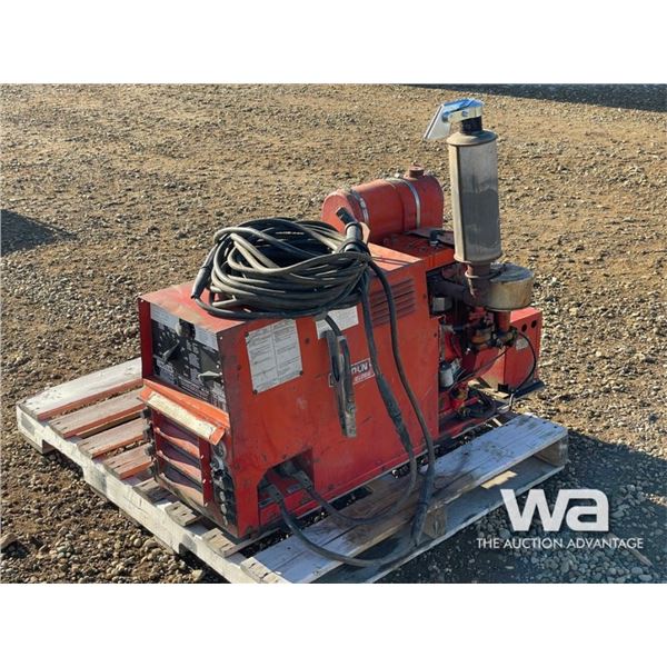 LINCOLN 225 WELDER