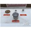 Image 6 : 1000 L. DIESEL FUEL TANK