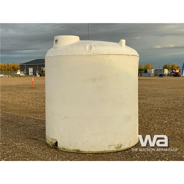 1800 GALLON POLY TANK