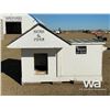 Image 5 : 7.5 X 4 FT. WOODEN DOG HOUSE