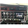 Image 11 : 2013 KENWORTH T800 TRI DRIVE LOG TRUCK