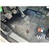 Image 9 : 2019 KENWORTH T880 TRI DRIVE SLEEPER LOG TRUCK