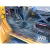 Image 12 : 1996 INTERNATIONAL 4900 S/A SANDER DUMP TRUCK