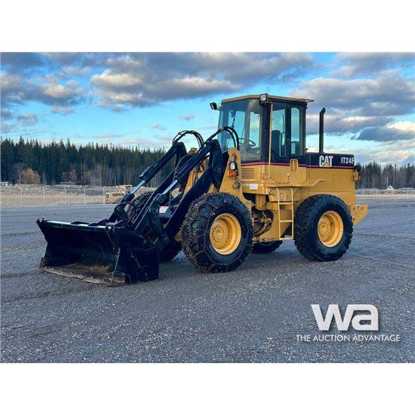 1995 CATERPILLAR IT24F INTEGRATED TOOL CARRIER