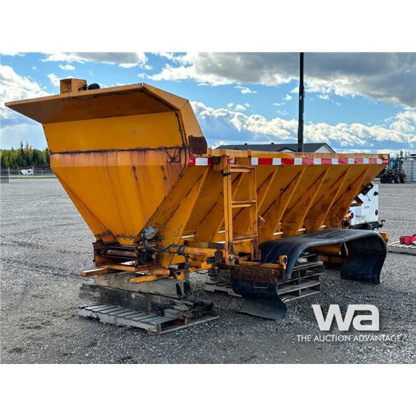 14 FT. SANDING BOX FOR A T/A TRUCK