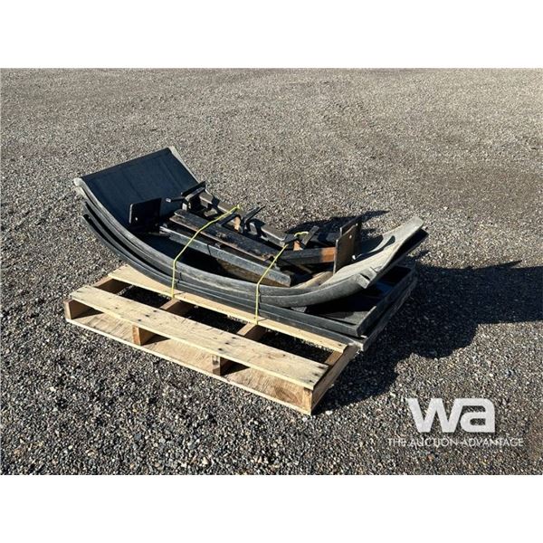 (2) SETS OF POLY FENDERS