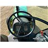 Image 7 : 1991 JOHN DEERE 4755 2WD TRACTOR