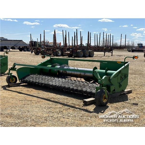 JOHN DEERE 914 PICKUP HEADER