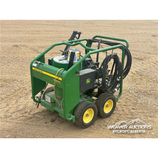 JOHN DEERE 1500 PSI PRESSURE WASHER