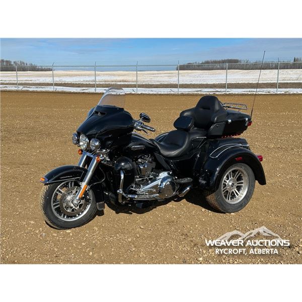 2019 HARLEY DAVIDSON TRI GLIDE ULTRA MOTORCYCLE