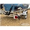 Image 40 : 1991 LUND 16 FT. FISHING BOAT