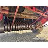 Image 10 : CASE IH 8450 ROUND BALER
