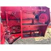 Image 24 : CASE IH 8450 ROUND BALER