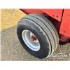 Image 32 : CASE IH 8450 ROUND BALER