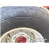 Image 33 : CASE IH 8450 ROUND BALER