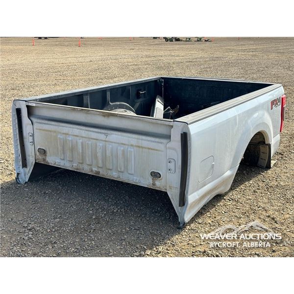 2020 FORD TRUCK BOX W/ BUMPER & RUNNING BOARDS