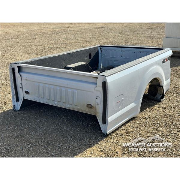 2020 FORD TRUCK BOX W/ BUMPER & RUNNING BOARDS