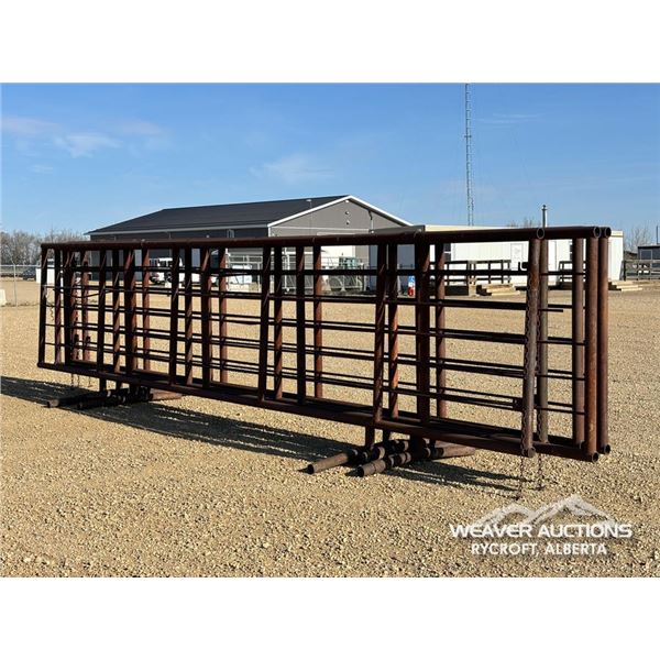 (5) 24 FT. FREESTANDING PANELS