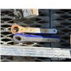 Image 11 : ASSORTED OUTDOOR ACCESSORIES