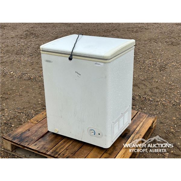 APARTMENT SIZED DEEP FREEZE