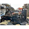 Image 31 : 2015 KENWORTH T800 T/A DUMP TRUCK