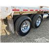 Image 44 : 2015 KENWORTH T800 T/A DUMP TRUCK