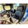 Image 13 : 2018 WESTERN STAR 4900SA TRI DRIVE LOG TRUCK